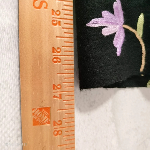 Floral Embroidered Black Shawl Scarf Multifunctional Women's OS Fringe Unbranded - Picture 6 of 7